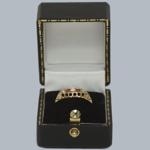 ANTIQUE DIAMOND AND RUBY FIVE STONE NAVETTE RING 18CT GOLD CHESTER 1915 HALLMARK - ADDITIONAL PHOTO 4
