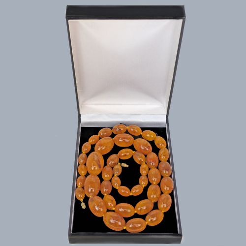 VINTAGE BUTTERSCOTCH BALTIC AMBER NECKLACE GRADUATED BEADS 33 1930S 78GRAMS - ADDITIONAL PHOTO 5