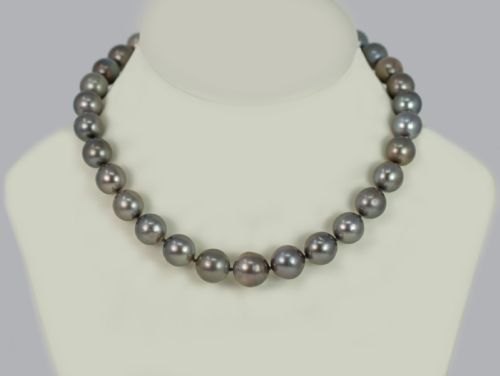 STRIKING TAHITIAN BLACK PEARL NECKLACE LARGE CULTURED SALTWATER PEARLS WITH ANCHORCERT REPORTAN ELEGANT STRAND OF NATURAL COLOUR PEARLS WITH 18CT WHITE GOLD CLASP - ADDITIONAL PHOTO 11