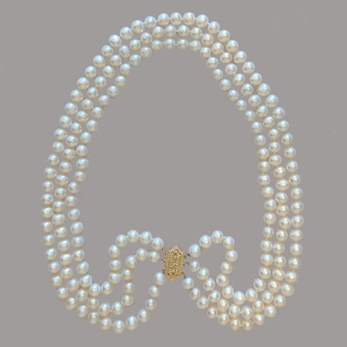 VINTAGE TRIPLE STRAND PEARL NECKLACE 14CT GOLD ORNATE CLASP THREE STRAND 1960S PEARLS - ADDITIONAL PHOTO 2