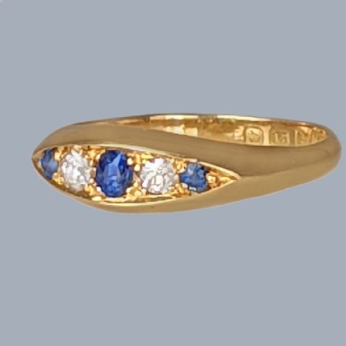 ANTIQUE SAPPHIRE AND DIAMOND FIVESTONE RING 18CT GOLD HALLMARKED CHESTER 1914 - ADDITIONAL PHOTO 1