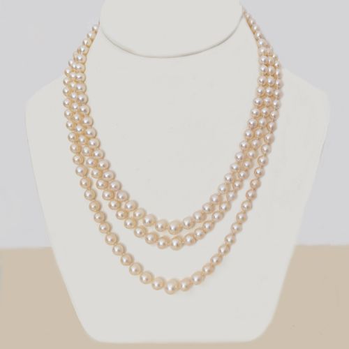 1920S TRIPLE STRAND PEARL NECKLACE CULTURED SALTWATER PEARLS WITH NATURAL PEARL DIAMOND 18CT GOLD CLASP CERTIFIED - ADDITIONAL PHOTO 1