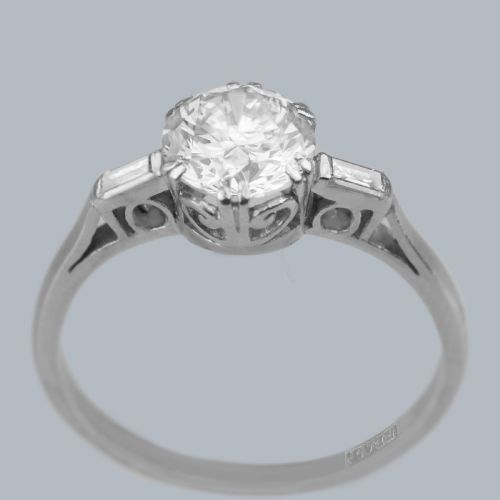 ART DECO PLATINUM SOLITAIRE ENGAGEMENT RING SET WITH A 144CT BRILLIANT CUT DIAMOND AND GEM LAB CERTIFICATE CIRCA 1920 - ADDITIONAL PHOTO 8