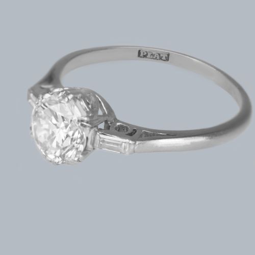 ART DECO PLATINUM SOLITAIRE ENGAGEMENT RING SET WITH A 144CT BRILLIANT CUT DIAMOND AND GEM LAB CERTIFICATE CIRCA 1920 - ADDITIONAL PHOTO 9