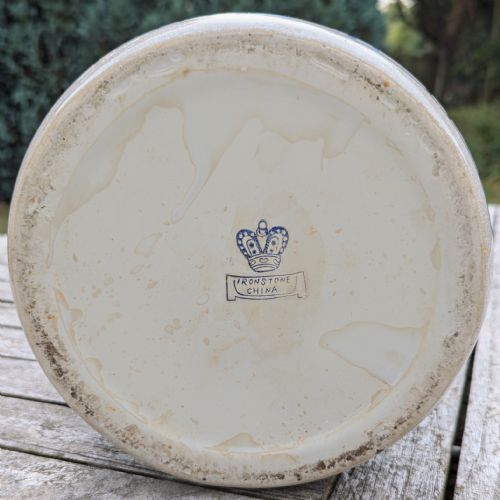 ANTIQUE IRONSTONE CHINA UMBRELLA STAND ORIENTAL BLUE AND WHITE PORCELAIN WITH RAMBLING ROSES CIRCA 1930S - ADDITIONAL PHOTO 3