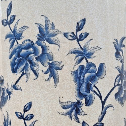 ANTIQUE IRONSTONE CHINA UMBRELLA STAND ORIENTAL BLUE AND WHITE PORCELAIN WITH RAMBLING ROSES CIRCA 1930S - ADDITIONAL PHOTO 5