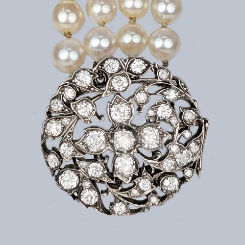 PEARL DIAMOND BRACELET 1920S FOUR STRAND CULTURED PEARLS WITH OLD MINE CUT DIAMOND FLORAL CLASP - ADDITIONAL PHOTO 2