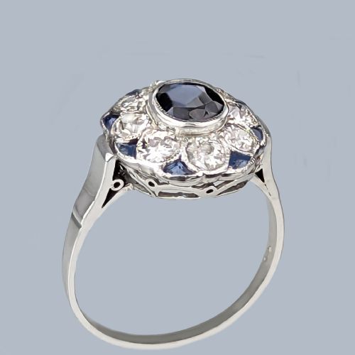 PLATINUM SAPPHIRE DIAMOND CLUSTER RING VINTAGE 1960S FLOWER ENGAGEMENT RING - ADDITIONAL PHOTO 3