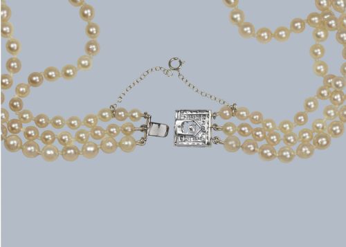 ART DECO TRIPLE STRAND PEARL NECKLACE 1930S CULTURED SALTWATER PEARLS WITH DIAMOND CLASP - ADDITIONAL PHOTO 7