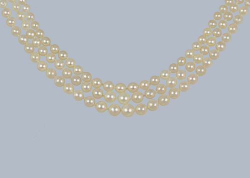 ART DECO TRIPLE STRAND PEARL NECKLACE 1930S CULTURED SALTWATER PEARLS WITH DIAMOND CLASP - ADDITIONAL PHOTO 8