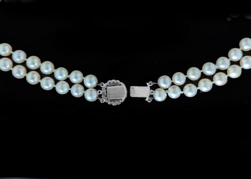 VINTAGE 9CT GOLD SAPPHIRE DIAMOND CLASP DOUBLE STRAND PEARL NECKLACE C1960 - ADDITIONAL PHOTO 4