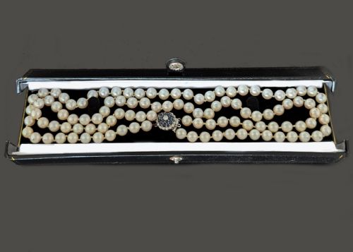 VINTAGE 9CT GOLD SAPPHIRE DIAMOND CLASP DOUBLE STRAND PEARL NECKLACE C1960 - ADDITIONAL PHOTO 5