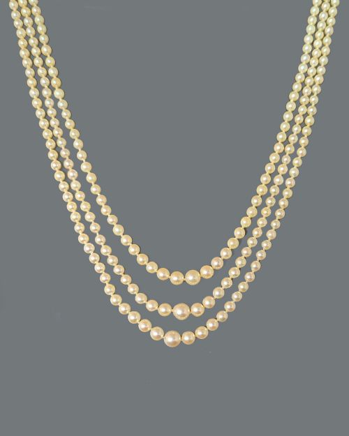TRIPLE STRAND CULTURED PEARL NECKLACE 9CT GOLD AMETHYST CLASP HALLMARKED LONDON 1962 - ADDITIONAL PHOTO 8