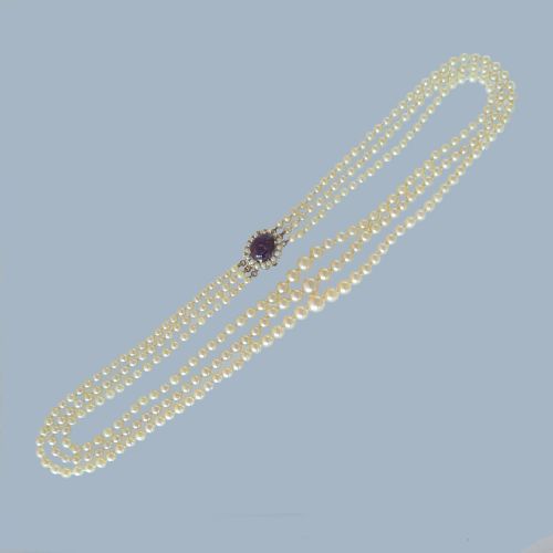 TRIPLE STRAND CULTURED PEARL NECKLACE 9CT GOLD AMETHYST CLASP HALLMARKED LONDON 1962 - ADDITIONAL PHOTO 9