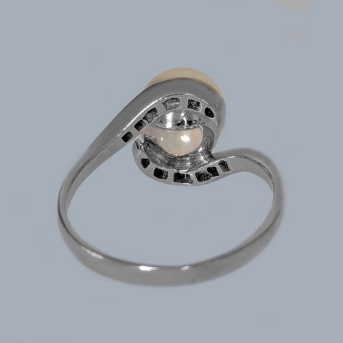 1950S PEARL AND DIAMOND RING IN 18CT WHITE GOLD - ADDITIONAL PHOTO 8