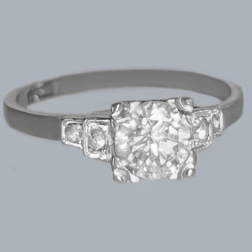 ELEGANT 1950S PLATINUM DIAMOND SOLITAIRE RING WITH ROSE CUT DIAMOND SHOULDERS - ADDITIONAL PHOTO 4