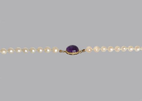 VINTAGE PEARL NECKLACE WITH AMETHYST CLASP IN 14CT GOLD - ADDITIONAL PHOTO 4