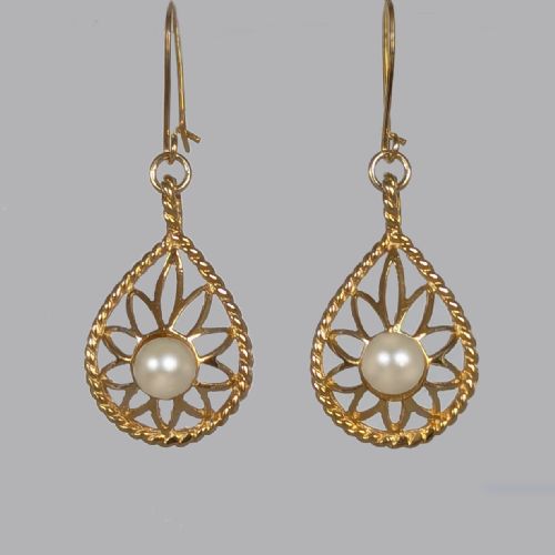 vintage 9ct gold pearl dangle earrings hallmarked london 1966 - CATEGORY: ANTIQUE JEWELLERY - DATED 1960