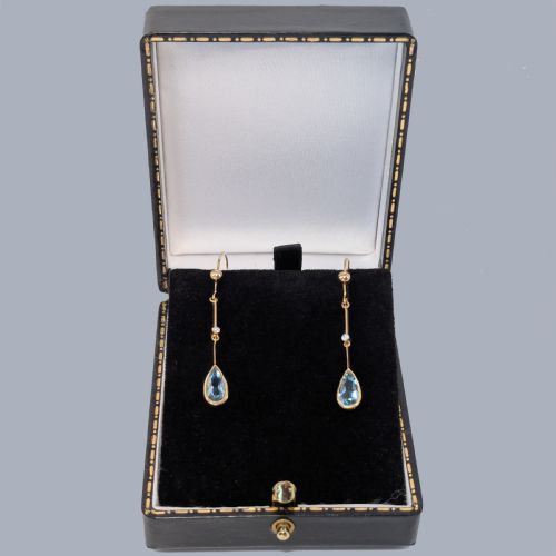 fig 3. Vintage Aquamarine and Diamond Drop Earrings 18ct Gold