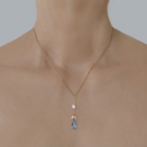 fig 1. Elegant Edwardian Aquamarine and White Sapphire Necklace in 15ct Gold, Foliate Drop Pendant ca 1910