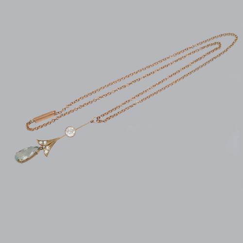 fig 2. Elegant Edwardian Aquamarine and White Sapphire Necklace in 15ct Gold, Foliate Drop Pendant ca 1910