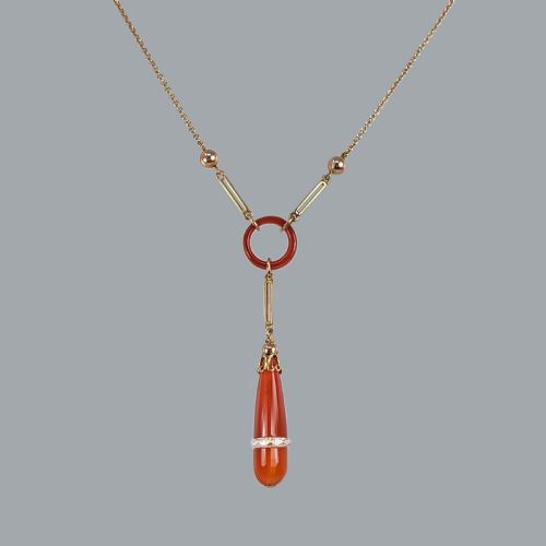 ELEGANT ART DECO CARNELIAN ROCK CRYSTAL DROP NECKLACE IN 9CT GOLD CIRCA 1920 - ADDITIONAL PHOTO 4