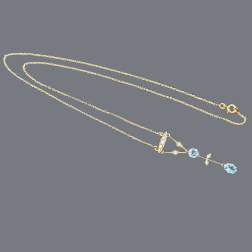 ELEGANT EDWARDIAN AQUAMARINE DIAMOND DROP NECKLACE IN 9CT GOLD CIRCA 1910 - ADDITIONAL PHOTO 1