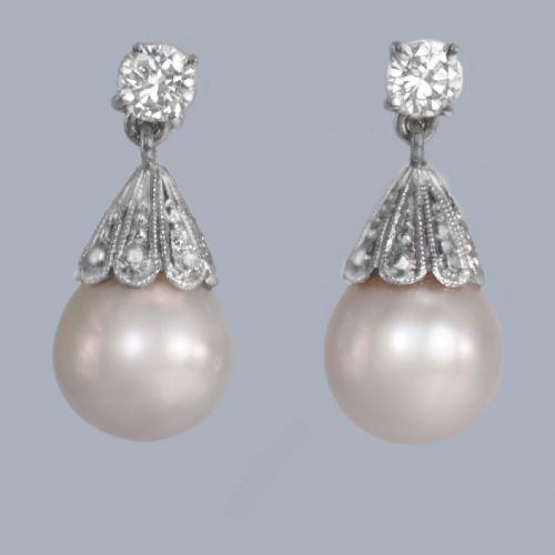 VINTAGE DIAMOND AND PEARL DROP EARRINGS IN 18CT WHITE GOLD CIRCA 1950S