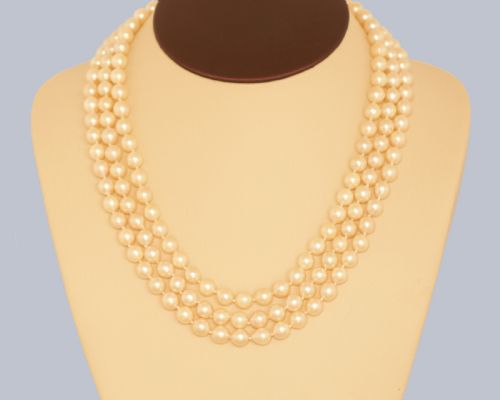 TRIPLE STRAND CULTURED PEARL NECKLACE WITH 9CT GOLD PEARL CLUSTER CLASP 1960S - ADDITIONAL PHOTO 12