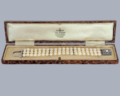 VINTAGE TRIPLE STRAND CULTURED PEARL BRACELET WITH STERLING SILVER MARCASITE CLASP AND ORIGINAL BOX - ADDITIONAL PHOTO 1
