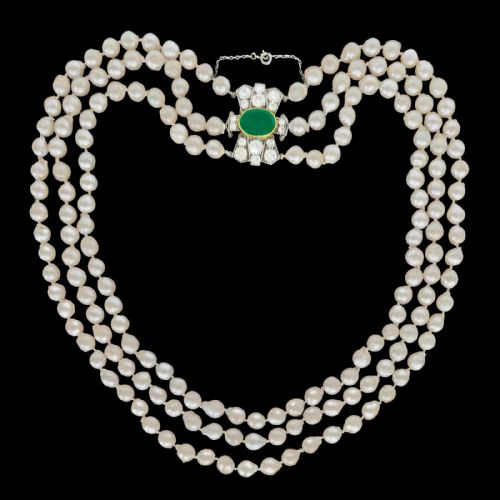 1920S TRIPLE STRAND PEARL NECKLACE WITH ART DECO JADEITE CLASP WITH BIRMINGHAM ASSAY OFFICE GEM REPORT