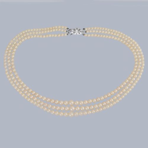 VINTAGE TRIPLE STRAND PEARL NECKLACE 9CT GOLD DIAMOND CLASP LONDON 1958
