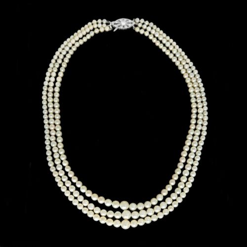VINTAGE TRIPLE STRAND PEARL NECKLACE 9CT GOLD DIAMOND CLASP LONDON 1958 - ADDITIONAL PHOTO 2