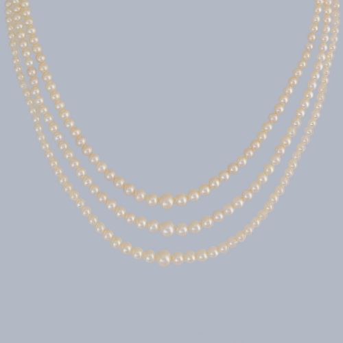 VINTAGE TRIPLE STRAND PEARL NECKLACE 9CT GOLD DIAMOND CLASP LONDON 1958 - ADDITIONAL PHOTO 3