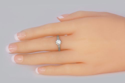 ART DECO DIAMOND SOLITAIRE ENGAGEMENT RING 18CT GOLD AND PLATINUM CIRCA 1920 - ADDITIONAL PHOTO 7
