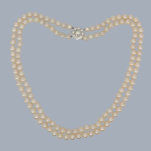 Vintage Double Strand Pearl Necklace 9ct White Gold London 1962 Diamond Clasp 9mm Pearls