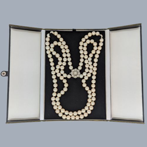 fig 1. Vintage Double Strand Pearl Necklace 9ct White Gold London 1962 Diamond Clasp 9mm Pearls