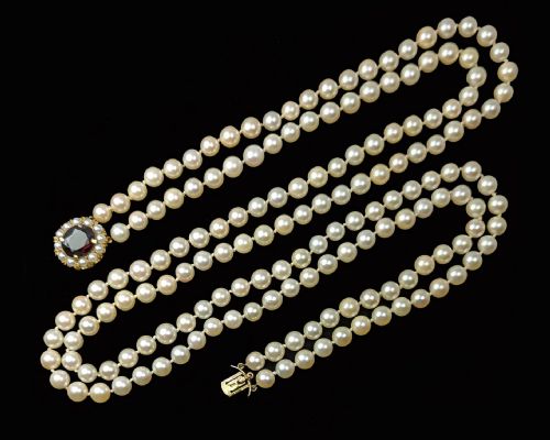 Vintage Double Strand Cultured Pearl Necklace with Garnet 9ct Gold Clasp London 1964 - Restrung