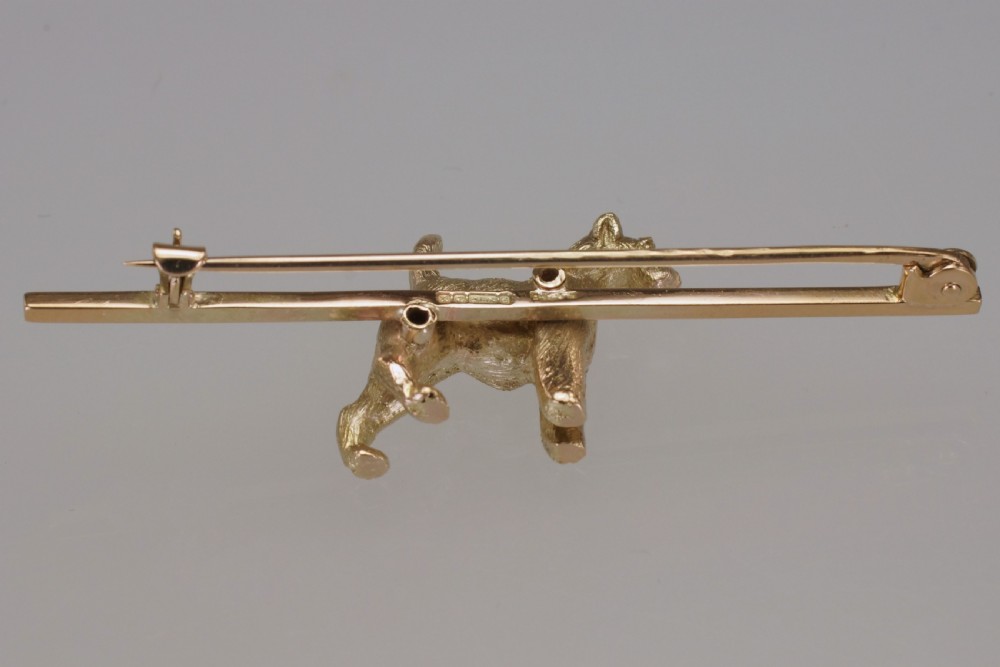Vintage 9ct Gold Airedale Terrie Dog Brooch English Hallmarked Birmingham 1947 View V