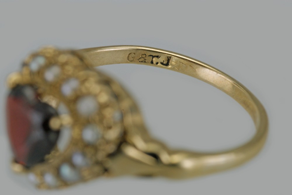 Vintage Garnet & Pearl 9ct Gold Cluster Victorian Style Heart Ring Hallmarked London 1960 View VIII