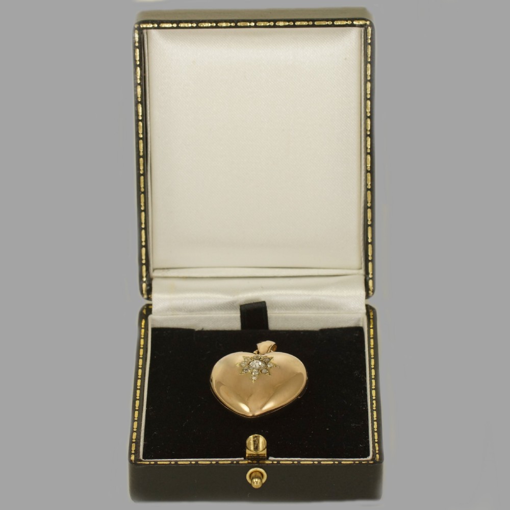 Victorian 15ct Gold Rose cut Diamond Heart Locket Antique Photo Pendant ca 1890 View X