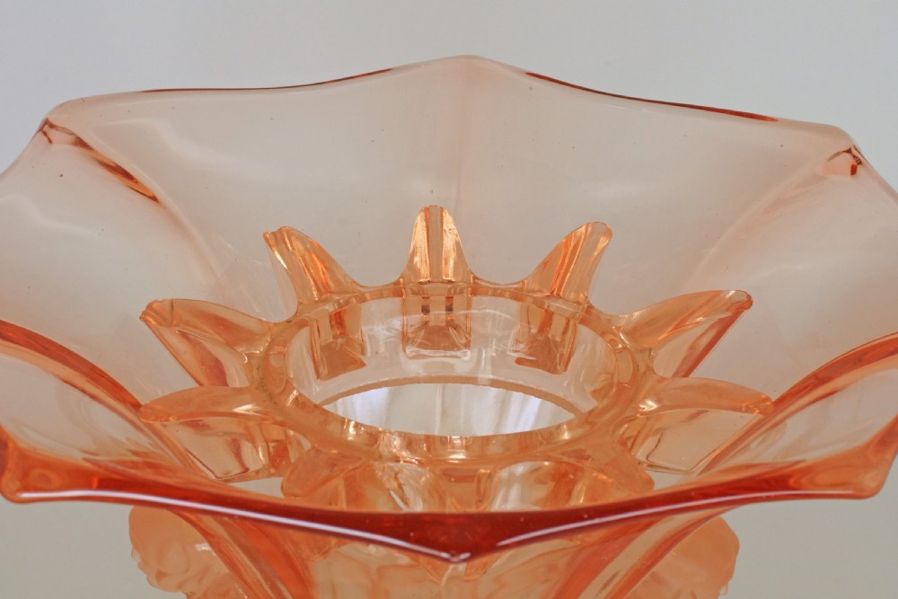 Walther & Sohne Art Deco Nudes Windsor Two Ladies Pink Glass Vase With Frog 8