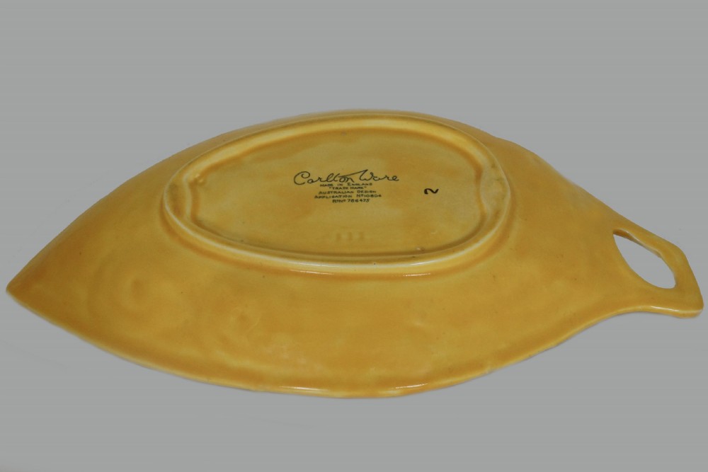 Carlton Ware Large Anemone Pierced Handle Dish 10