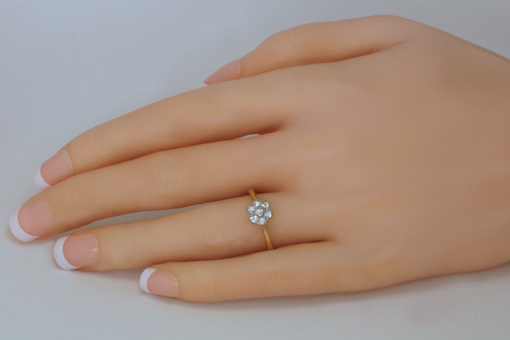 Antique 18ct Gold Old Cut Diamond Daisy Cluster Ring 1920's Art Deco / Edwardian View II