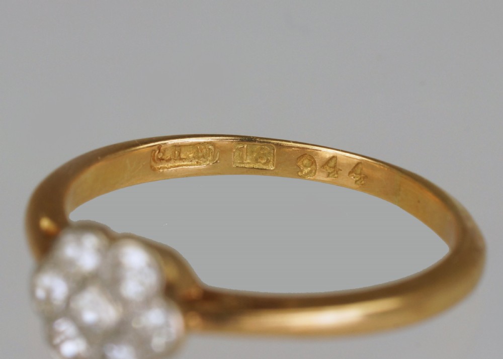 Antique 18ct Gold Old Cut Diamond Daisy Cluster Ring 1920's Art Deco / Edwardian View VI