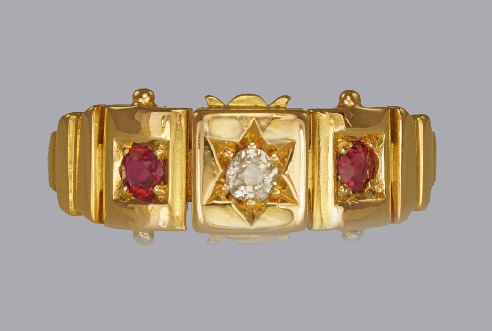 Victorian 18ct Gold Diamond & Ruby Antique Etruscan Ring Hallmarked London 1897 