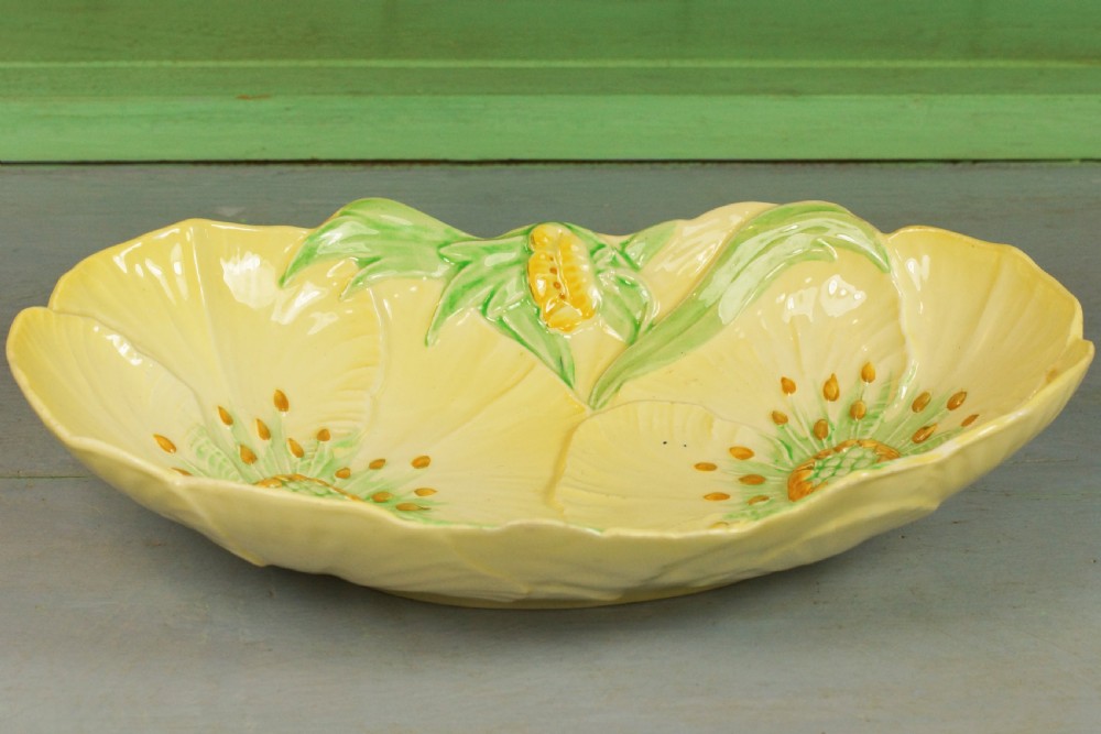 Carlton Ware Yellow Buttercup Fruit Bowl 10.5