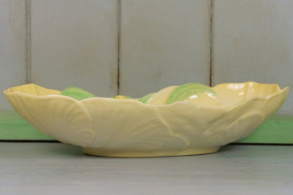 Carlton Ware Yellow Buttercup Fruit Bowl 10.5