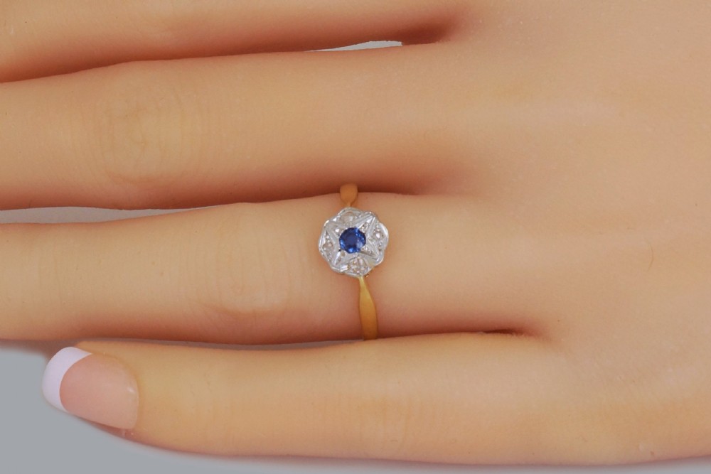Antique 18ct Gold & Plat Sapphire & Diamond Edwardian Daisy Cluster Ring ca.1910 View IX