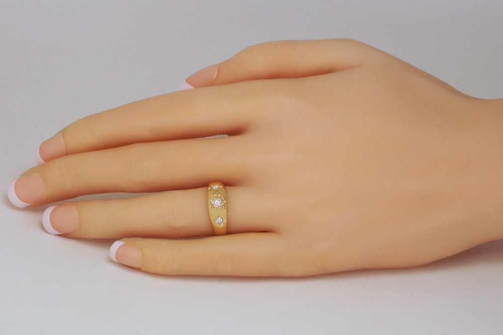 Antique 18ct Gold Old European Cut Diamond Gypsy Trilogy Ring Hallmarked 1911 View II